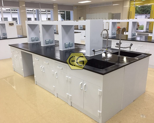 PP Lab Bench Manufacturers